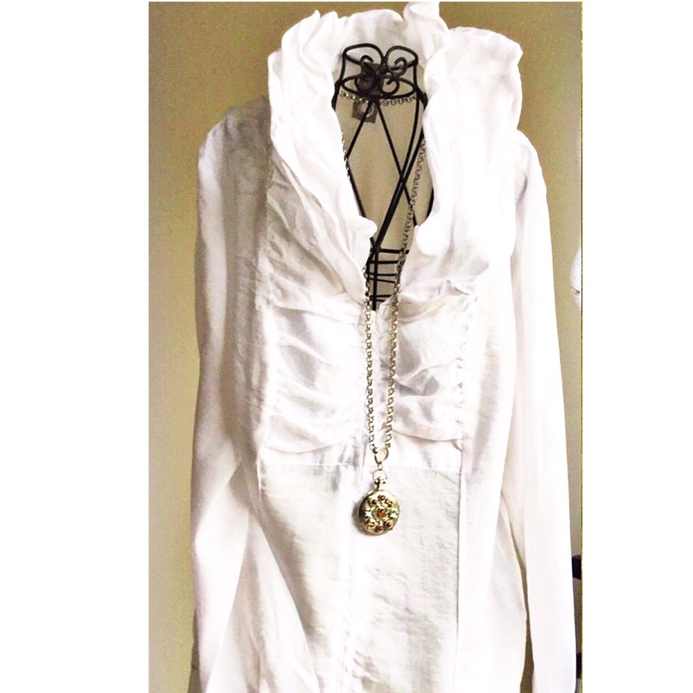 White Zip-up blouse by SoLo Moda Size M
